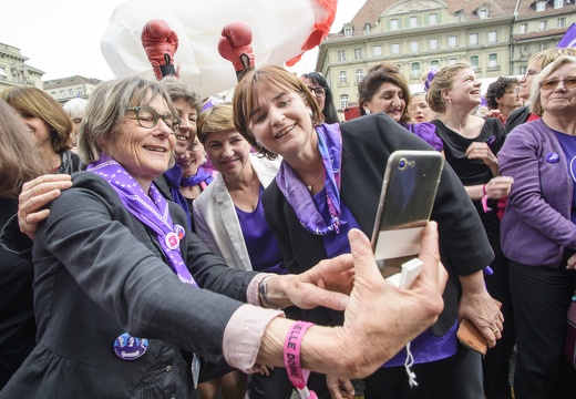 Frauenstreik – Grève des femmes 14.06.2019 - display this album Frauenstreik – Grève des femmes 14.06.2019