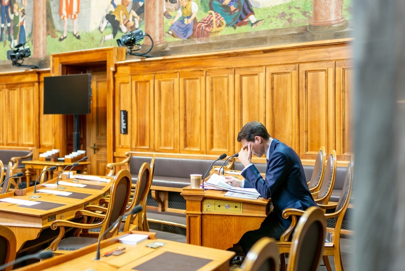 L1007601 PARL ausserordSession2023 tilo