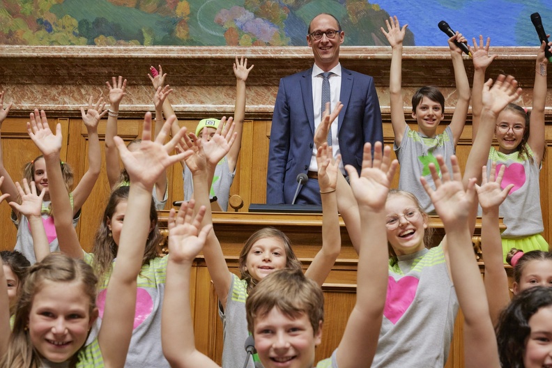 230415 Kindertag Parlament0072press
