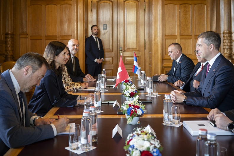 parl somsess25 1606 duric 11